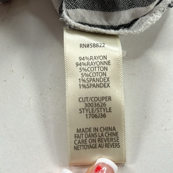 gray & white striped button down oversized short sleeve shirt sz S | casual euro - Picture 7 of 8